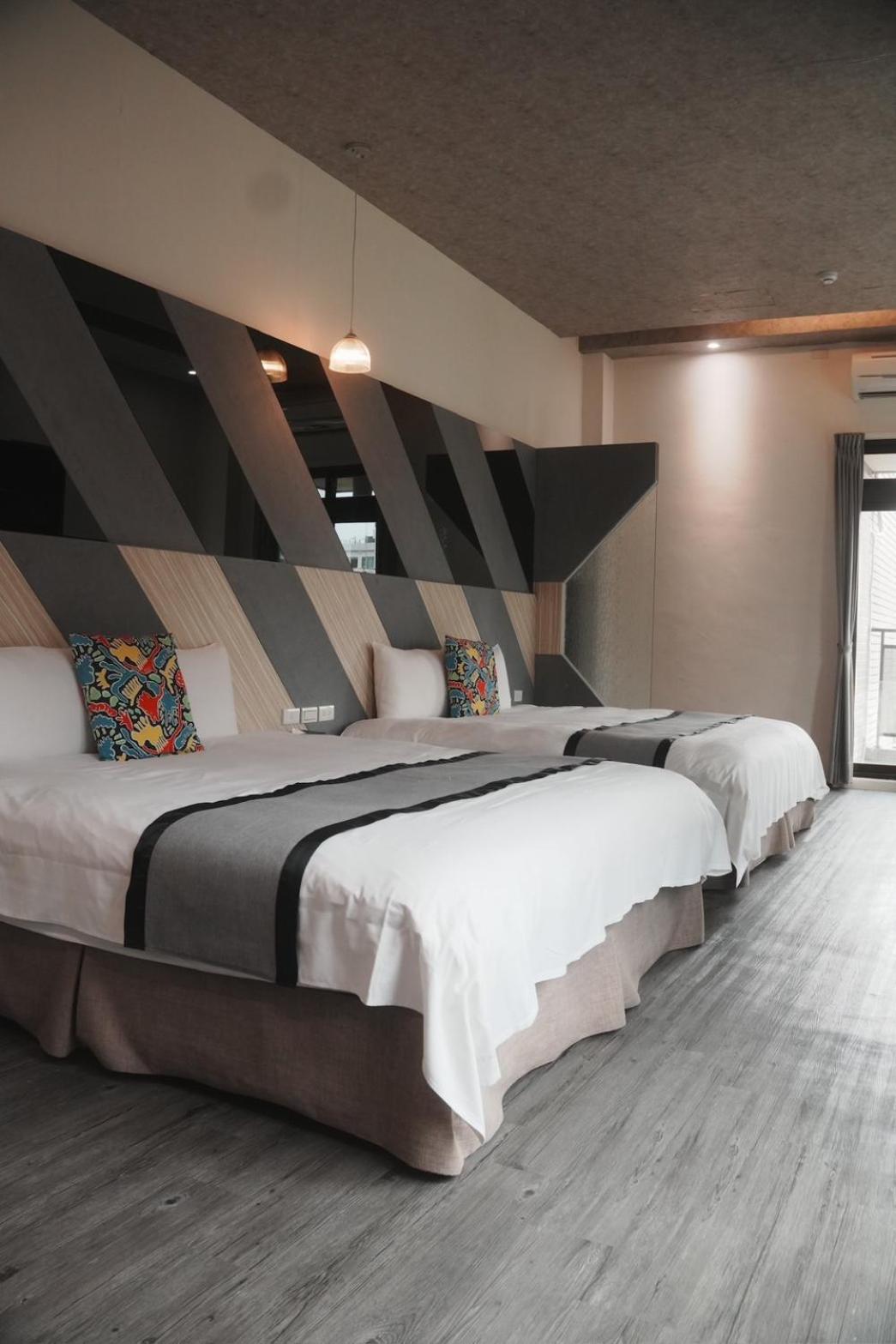 Ruo Shui Hotspring Hotel Цзяоси Экстерьер фото