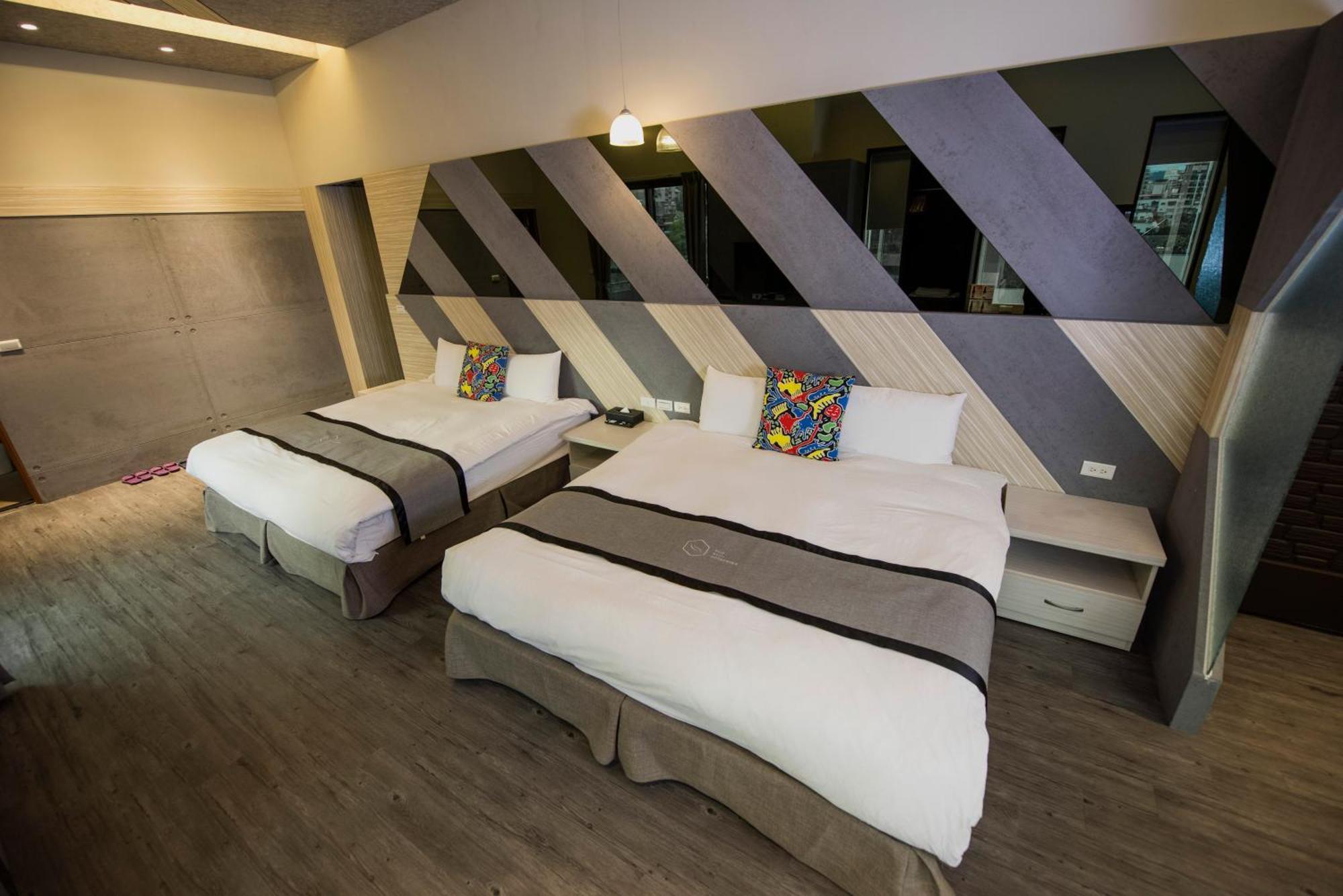 Ruo Shui Hotspring Hotel Цзяоси Экстерьер фото